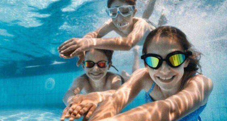 Best Underwater Camera For Kids Under $100 (Waterproof)