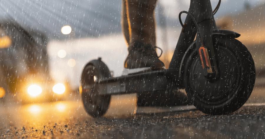 Read more about the article How To Waterproof Your Electric Scooter: 7 Advance Techniques